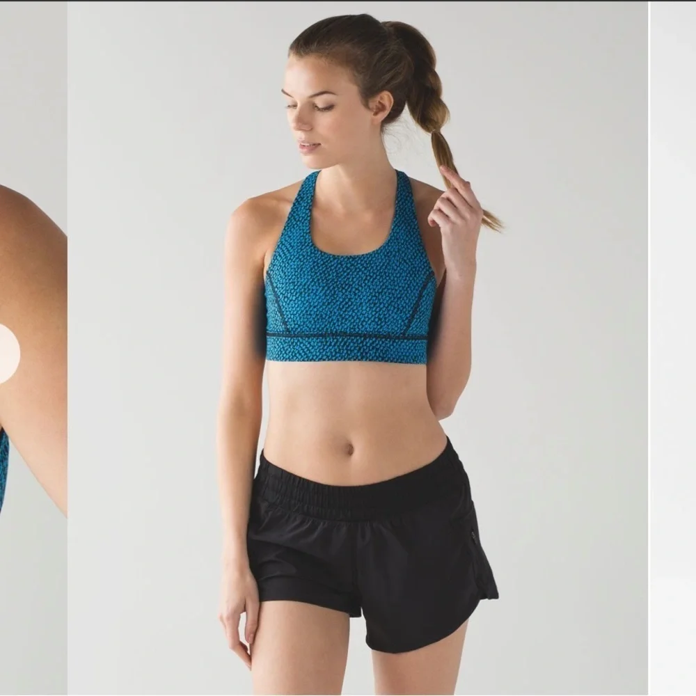 Lululemon Circuit Breaker Bra Scatter Star Beach Blanket Blue Black